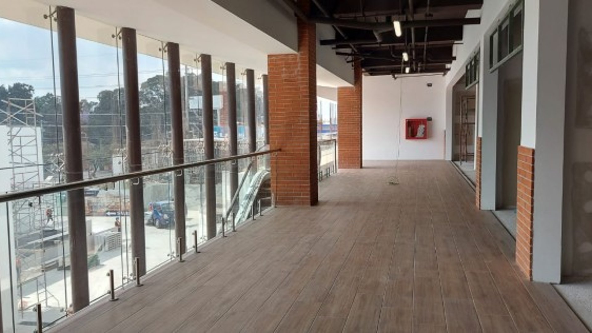 Oficina en Venta en Zona 12 Avenida Petapa - Miniatura 2