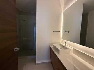 SPAZIO ZONA 15  EN RENTA 2 habitaciones + 94.65 mts2 jardín privado - 4
