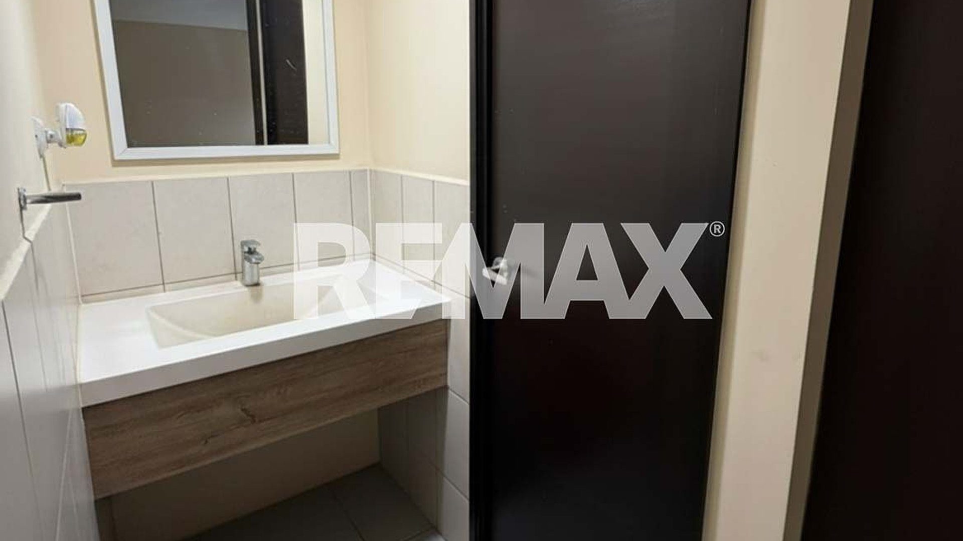 Apartamento Renta | Zona 11 | Edificio Mariscal - Miniatura 5