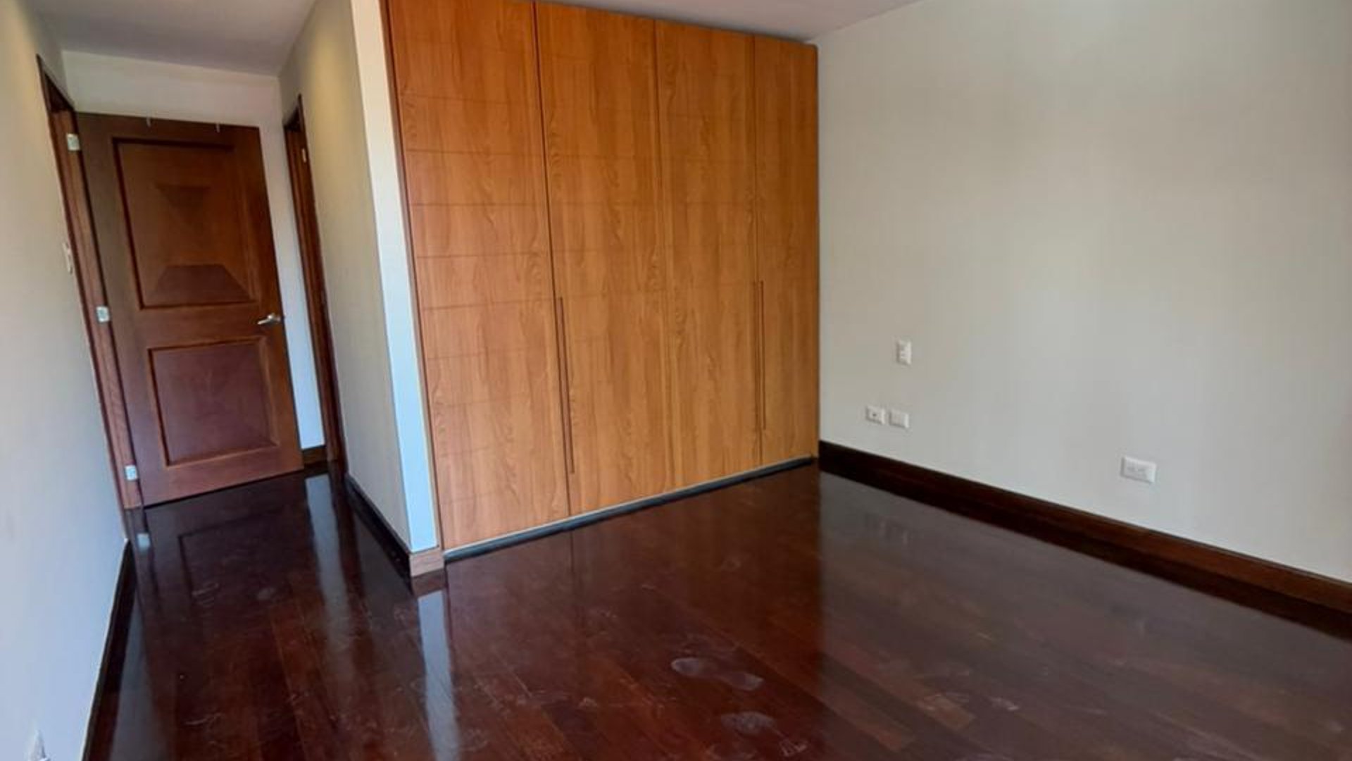 Apartamento en Renta zona 10 / Tiffany II - Miniatura 10