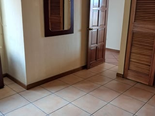 Apartamento en Venta en Zona 10 frente a CC La Estacion - 4