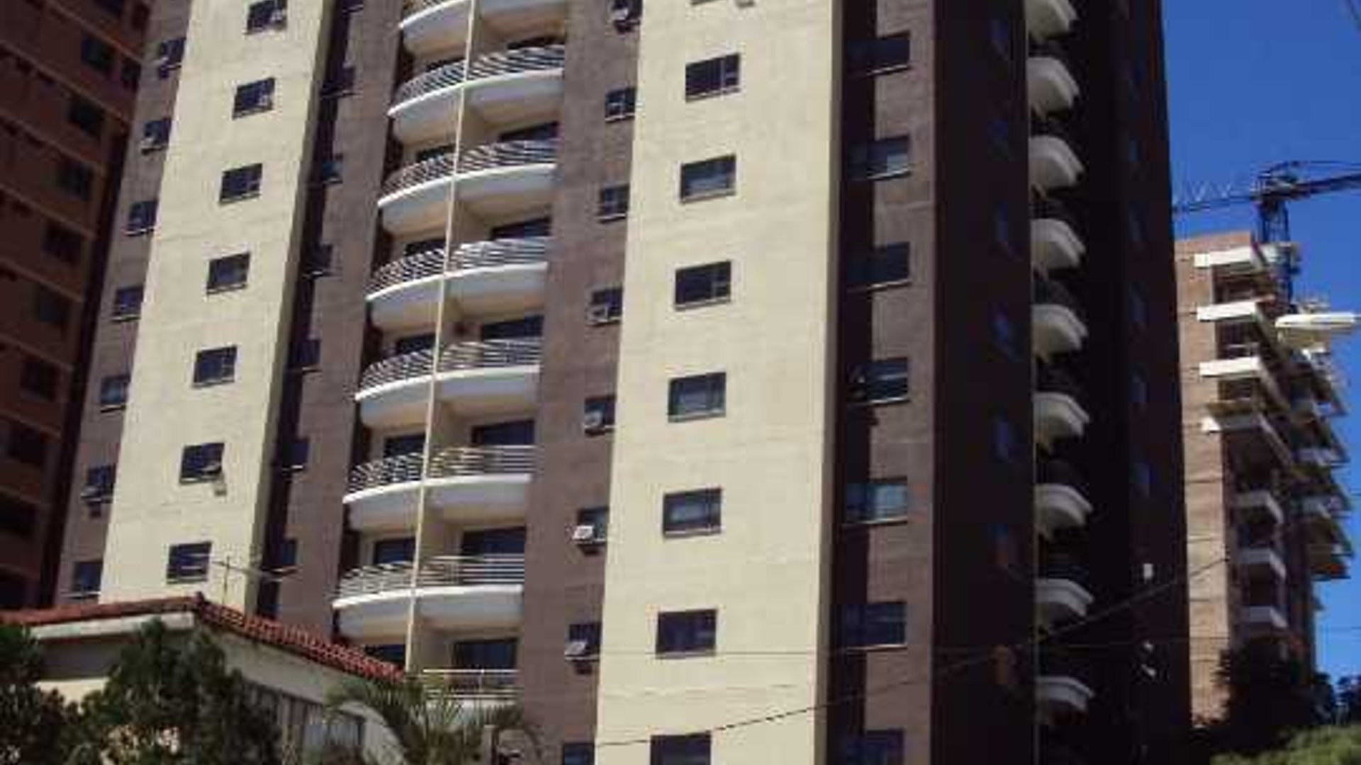 Rento amplio apartamento 3 habitaciones Vivaldi zona 14 - Miniatura 17