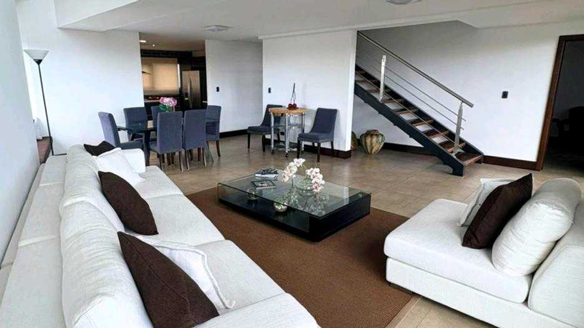 APARTAMENTO AMUEBLADO EN ALQUILER???? Viú Cayalá, Zona 16 - Miniatura 2