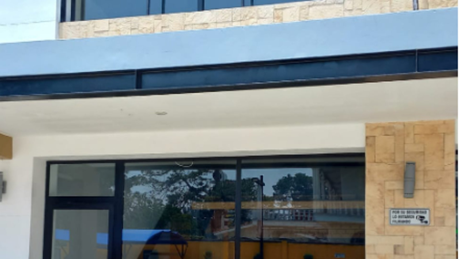 Local comercial en renta Carretera a El Salvador