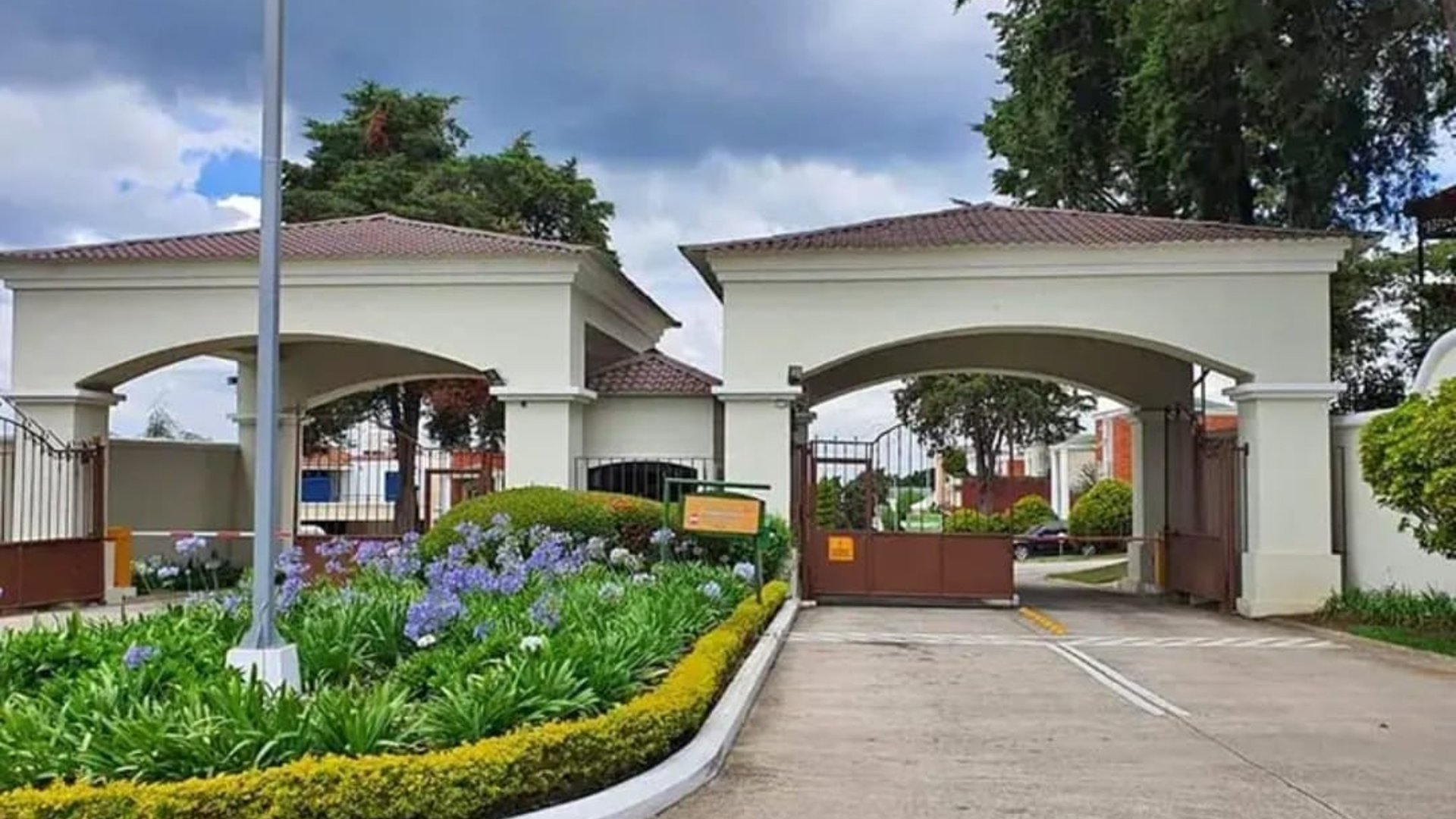 Terreno en venta en bosques de Vila Verde km26.5