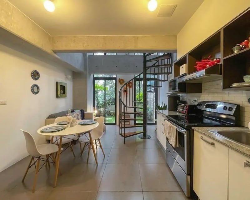 FABRA/ Apartamento  Amueblado en Venta zona 10