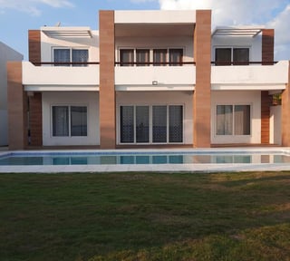 Casa en venta a la orilla de la Playa