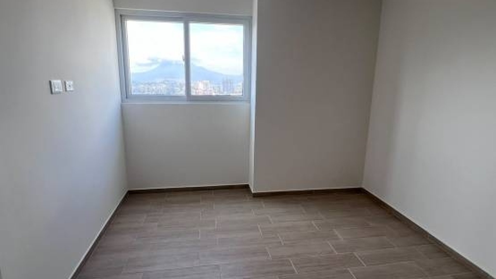 Apartamento en Renta, Zona 12 (R10438) - Miniatura 4