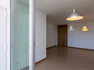 Vendo Apartamento en Edificio Condado La Villa, Zona 14 - Image 7