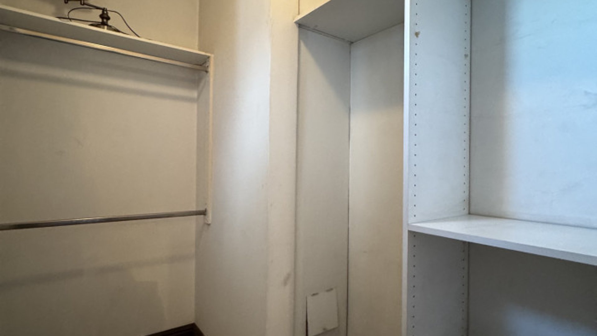 Apartamento en Renta zona 14 Avenida Las Americas - Miniatura 7