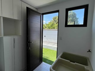 CASA EN VENTA EN LAS FUENTES ZONA 16 - Image 30