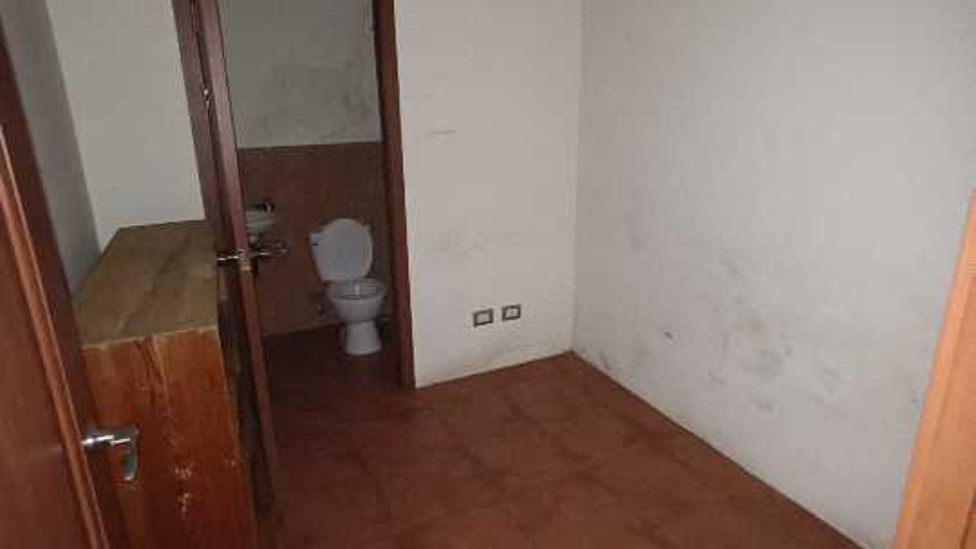 Venta de apartamento de 3 habitaciones Las Gemas zona 11 - Miniatura 14
