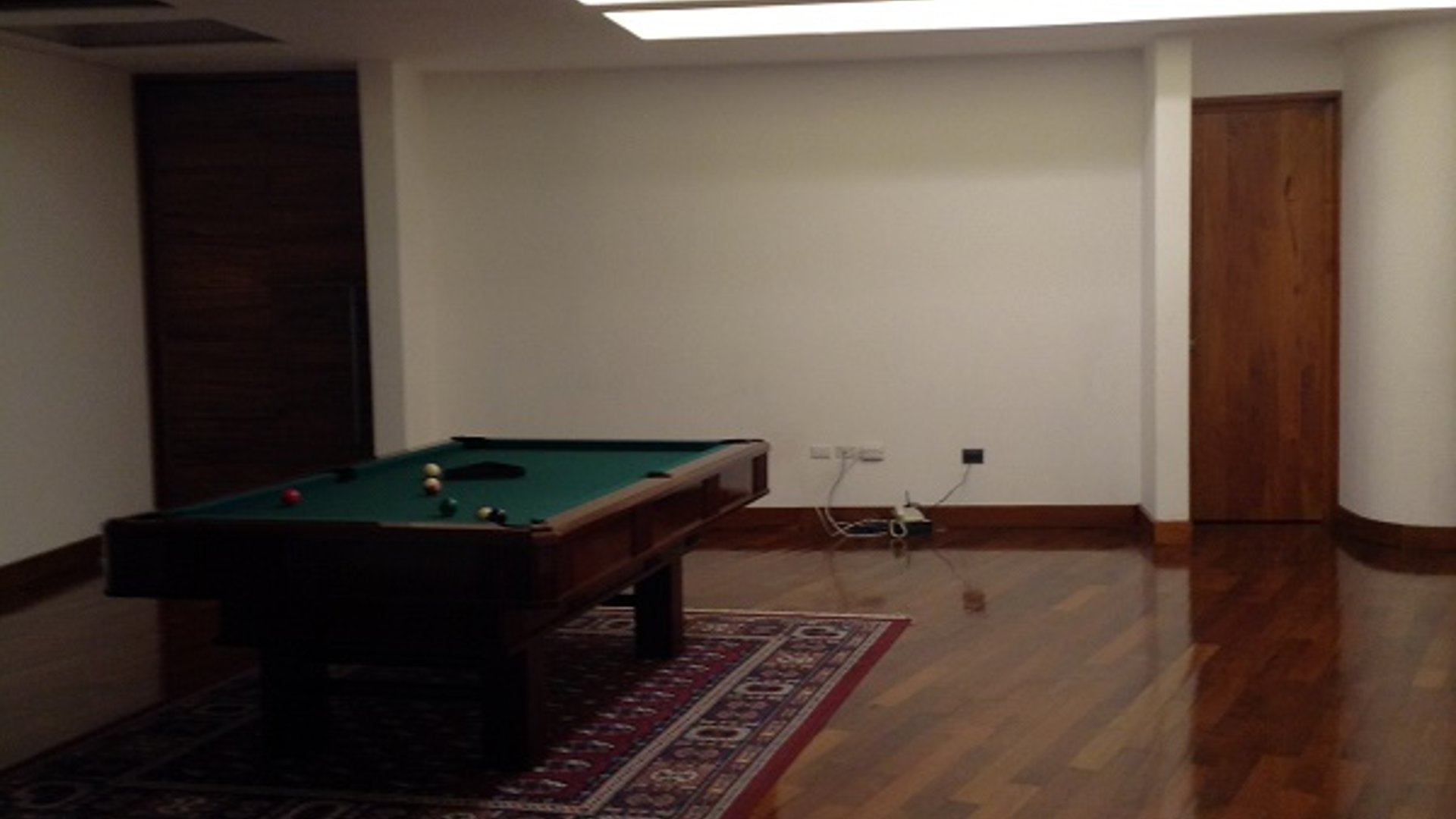 ✨???? Zona 14, propiedad en venta, 2,200 m² ideal oficinas✨ - Miniatura 4