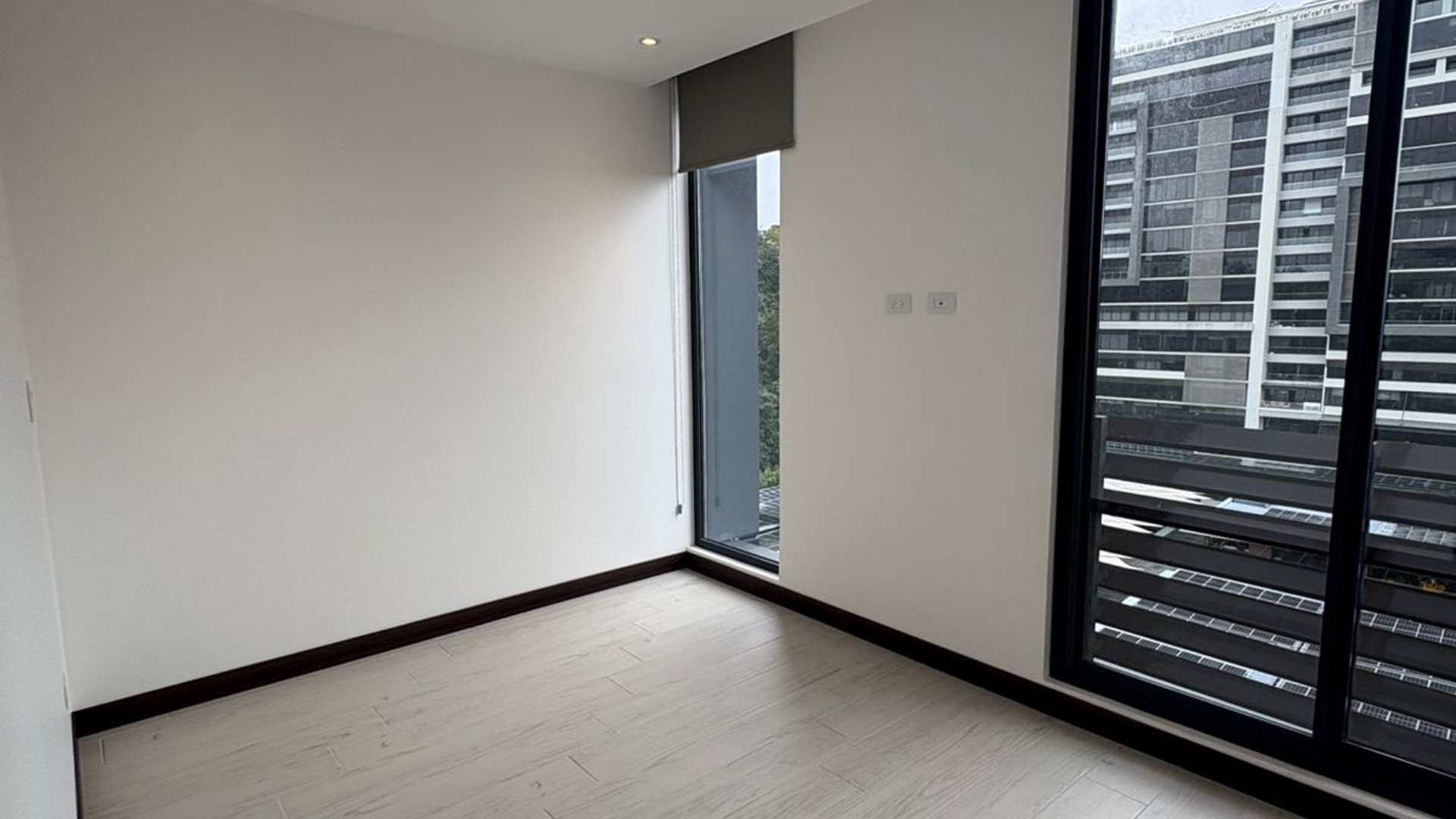 ???? APARTAMENTO EN RENTA – 3 HAB + LÍNEA BLANCA  | SPAZIO | ZONA 15 - Miniatura 7