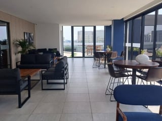 Apartamento Amueblado en Renta Edificio Séptimo Zona 4 - Image 24