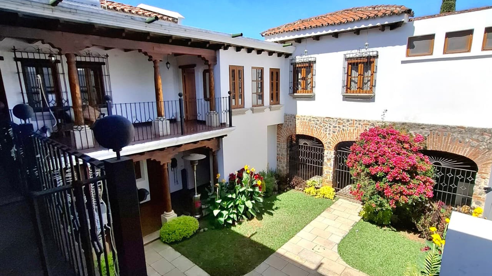 Casa Colonial en Venta en Zona 16, San Isidro