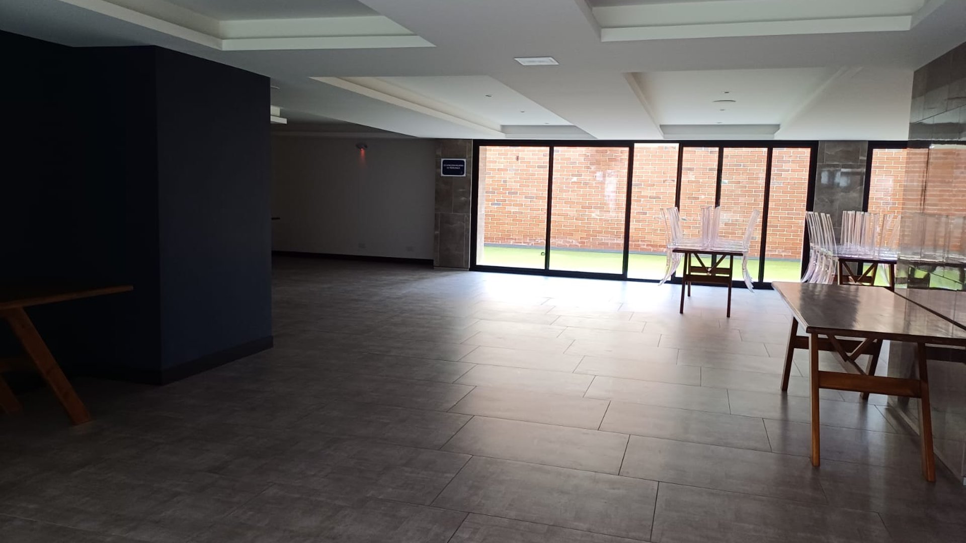APARTAMENTO AMUEBLADO EN RENTA EN CENDANA ZONA 9 - Miniatura 12