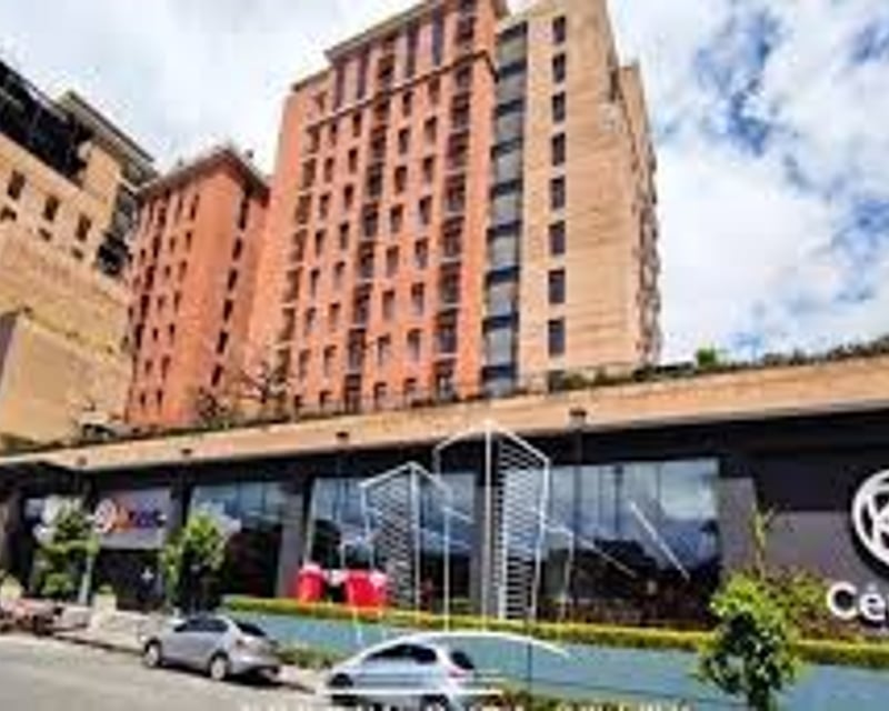📍 APARTAMENTO EN RENTA – 3 HAB + LÍNEA BLANCA | CÉNTRICO | ZONA 5