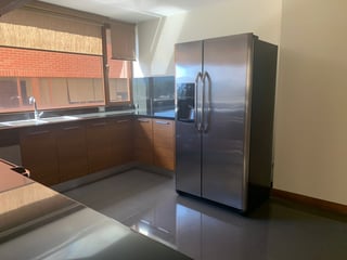 📍 APARTAMENTO EN VENTA – 3 HAB + BODEGA | EDIFICIO MATISSE | ZONA 14 - 4