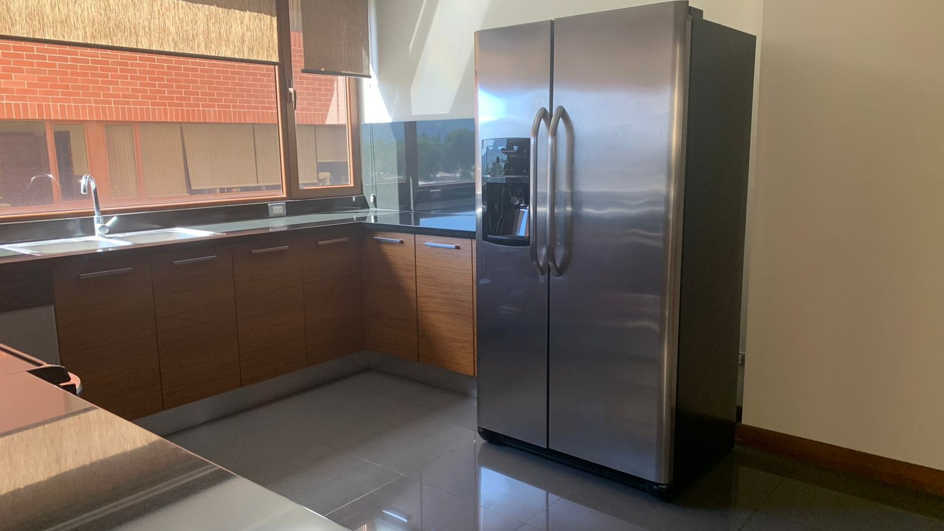 ???? APARTAMENTO EN VENTA – 3 HAB + BODEGA | EDIFICIO MATISSE | ZONA 14 - Miniatura 4