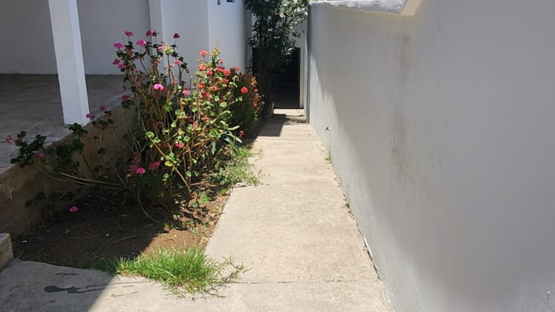 Preciosa Casa En Venta En Pinares San Cristóbal,Zona 8 Mixco - Miniatura 10