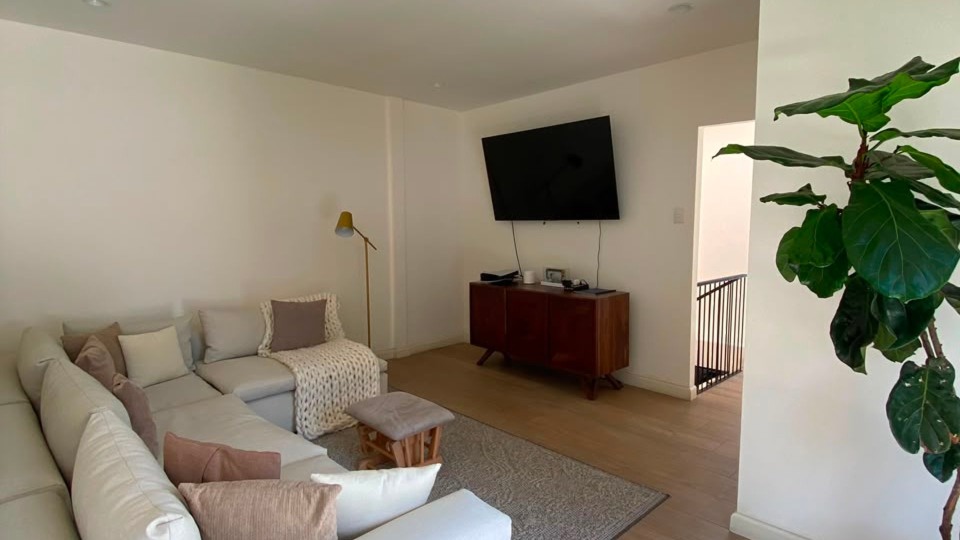 ???? CASA EN RENTA – 4 HAB + PISCINA CLIMATIZADA | VH, ZONA 15 - Miniatura 16