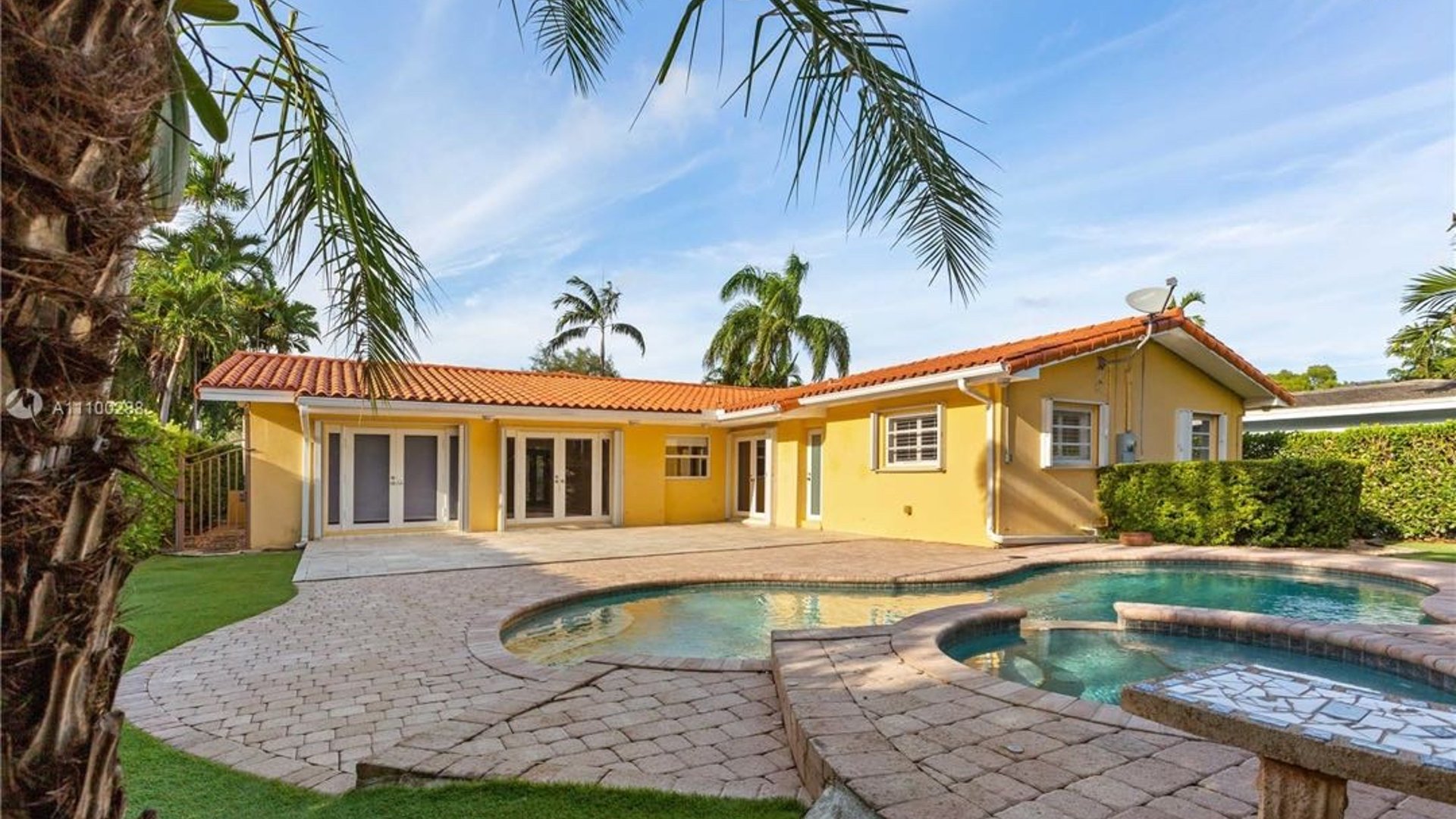 CASA EN VENTA EN CORAL GABLES - Miniatura 6