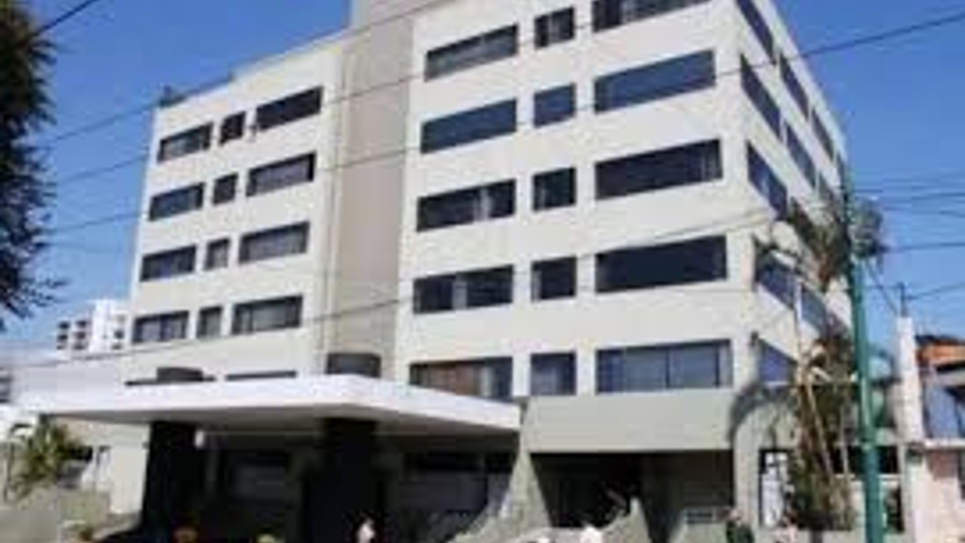 OFICINA EN RENTA  – EDIFICIO BURÓ | ZONA 10