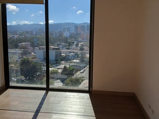 Alquiler de Apartamento TRIVÁ en Zona 15 - Image 7