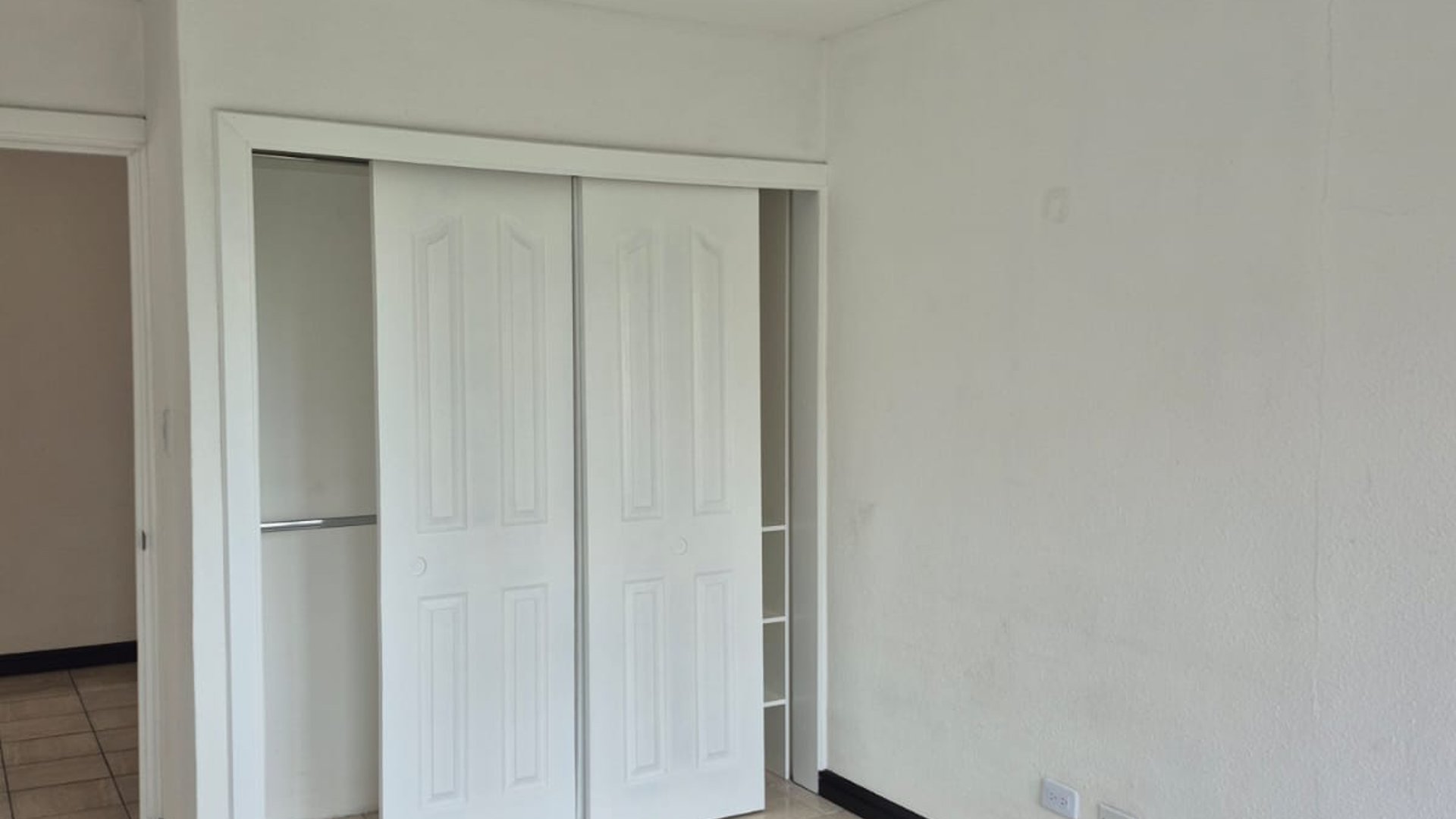 ???? APARTAMENTO EN RENTA – 3 HAB  PACÍFICA PLAZA | ZONA 14 - Miniatura 7