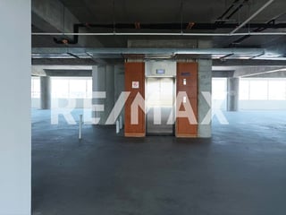 Oficina Planta Renta | Zona 9 | Grand Reforma 10 - Image 11