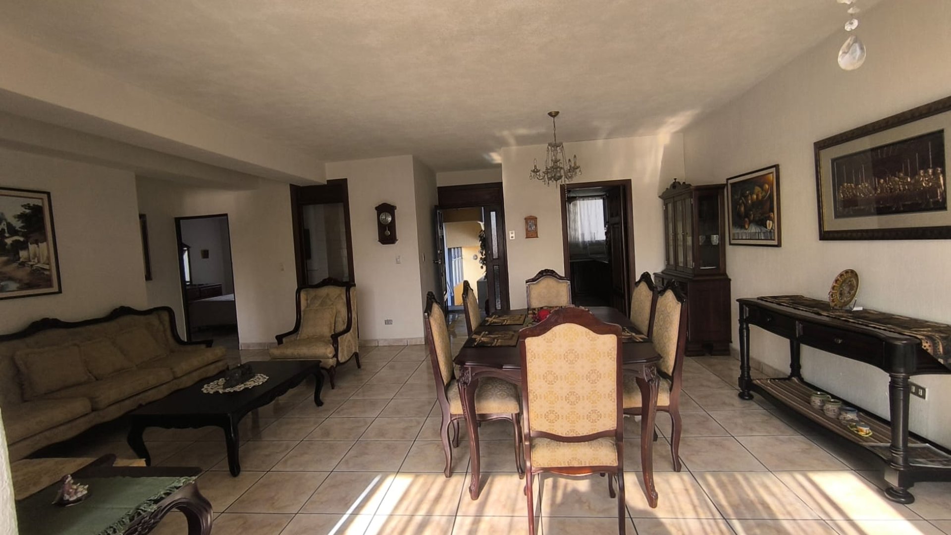 ALQUILO APARTAMENTO AMUEBLADO EN ZONA 9