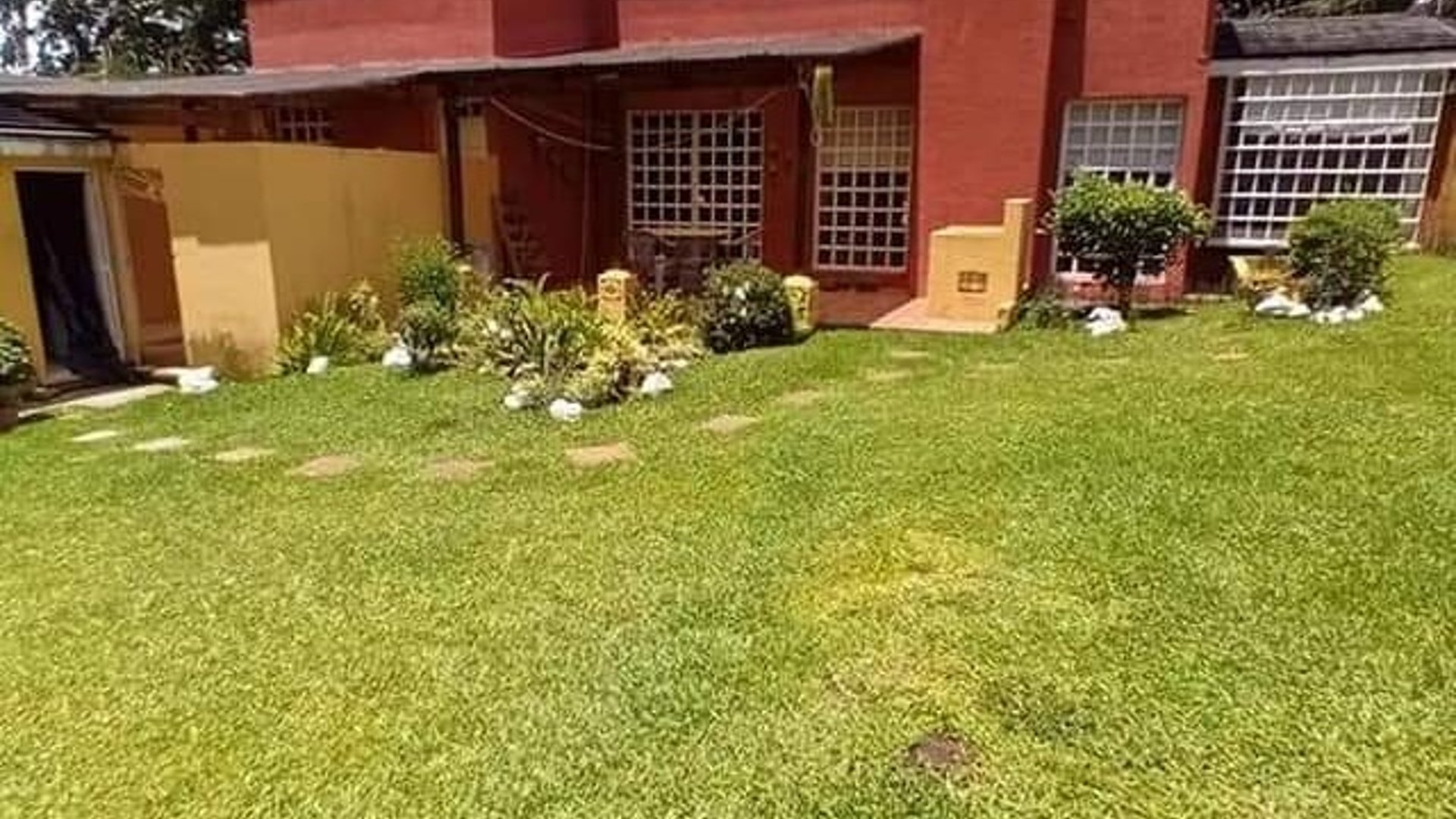 Vendo linda Casa en km 25 Villa Canales dentro de Condominio