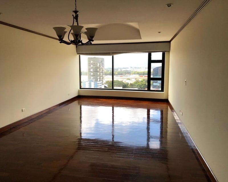 Alquiler de amplio Apartamento 3 Dormitorios | San Ángel zona 14 (C)