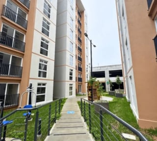 Apartamento Nuevo para estrenar!! Edificio Lares Zona 16