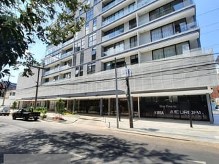 Oficina en VENTA / RENTA – UNIO, Zona 14 - 2