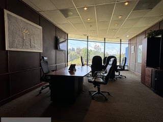 2 Edificios en Renta ideal para Universidades, Call Center u Oficinas CAES - Image 6