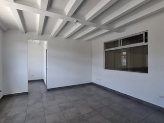 Ofibodega en renta en las Tunas zona 4 Mixco - Image 9