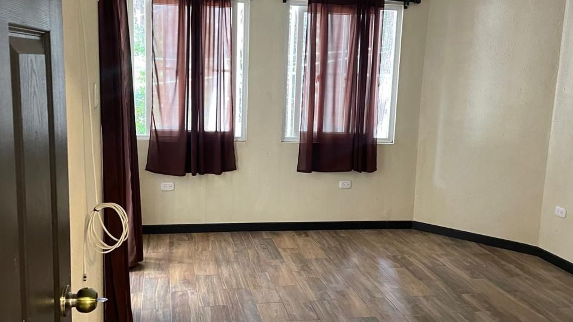 Casa en venta en Condominio Valle Real San Lucas Sacatepequez - Miniatura 8