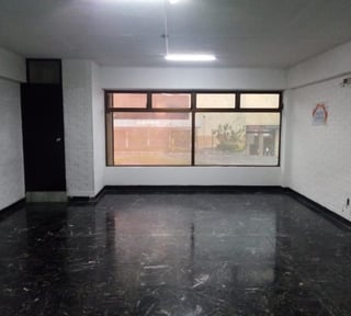 Oficina en Renta Zona 10 Edificio Rodriguez