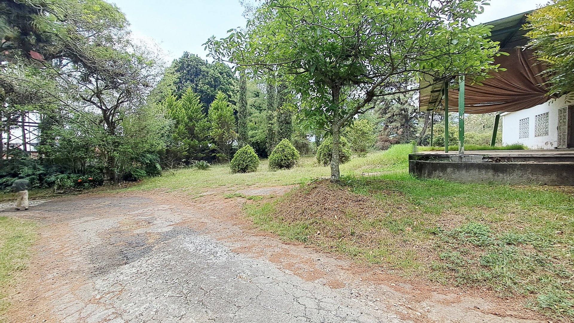 TERRENO EN RENTA PARA DESARROLLO  Ruta a San Juan Sacatepéquez z.6 de Mixco