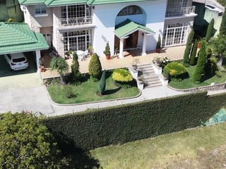 Lujosa Residencia en Venta - Zona 16, Ciudad de Guatemala - Image 15