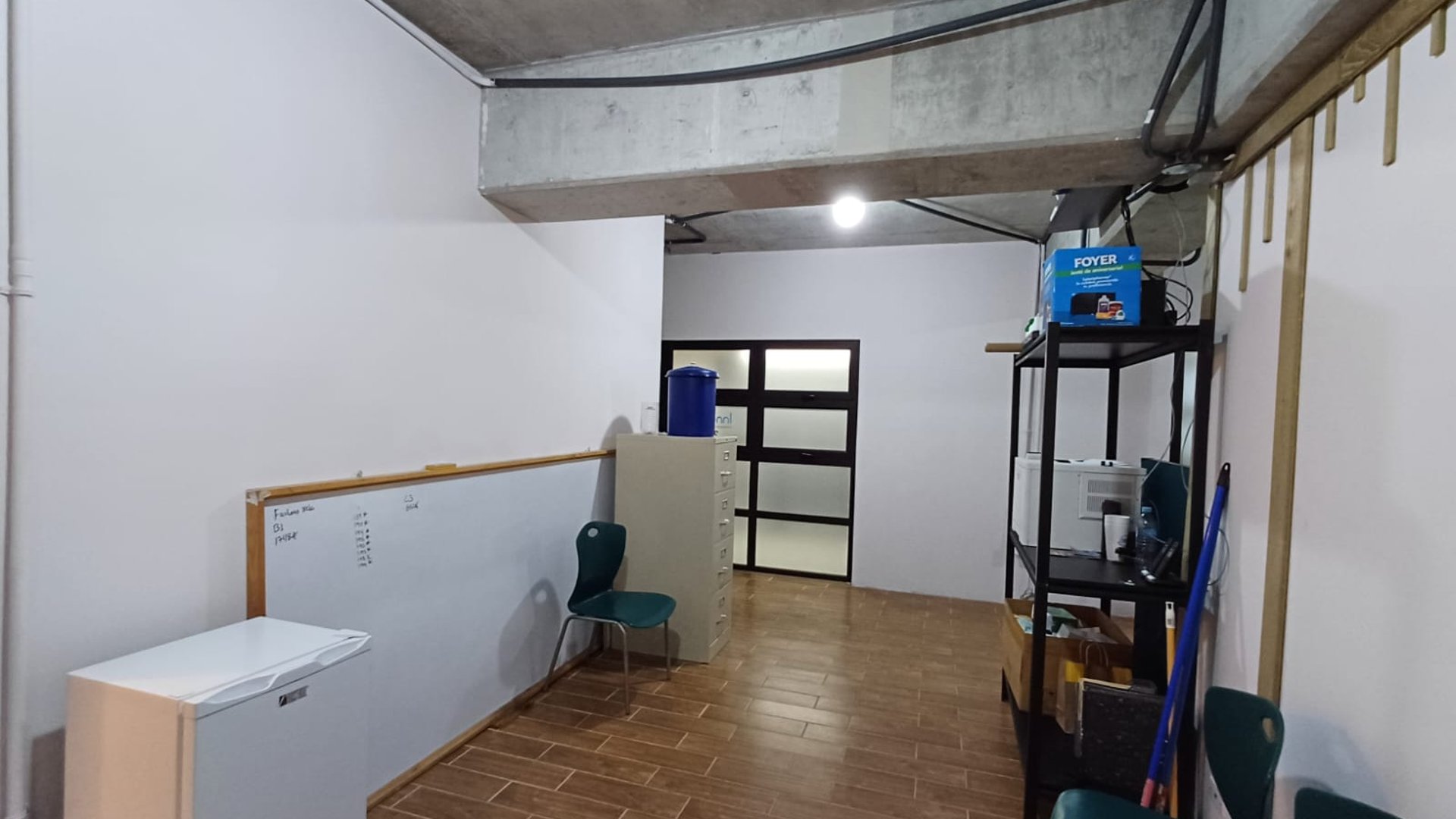 VENTA Oficina Zona 9 Ascend  - Miniatura 3