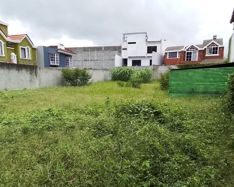 VENTA Terreno Zona 16 Residencial Las Fuentes I