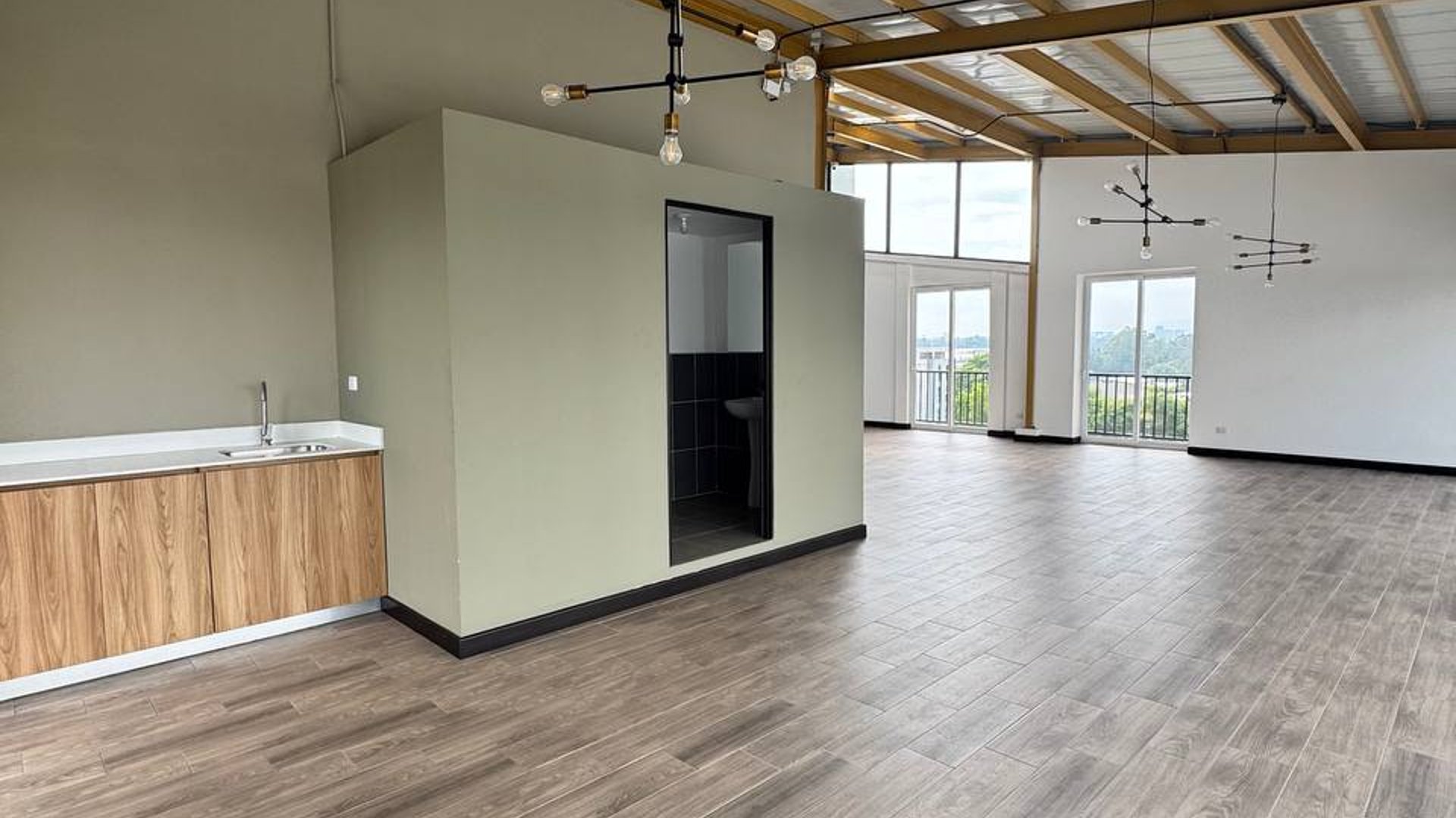 Apartamento en renta en Edificio Esenta zona 12 - Miniatura 8
