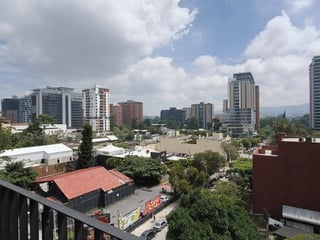 Apartamento en Renta en Zona 10 Ideal AIRBNB - 4