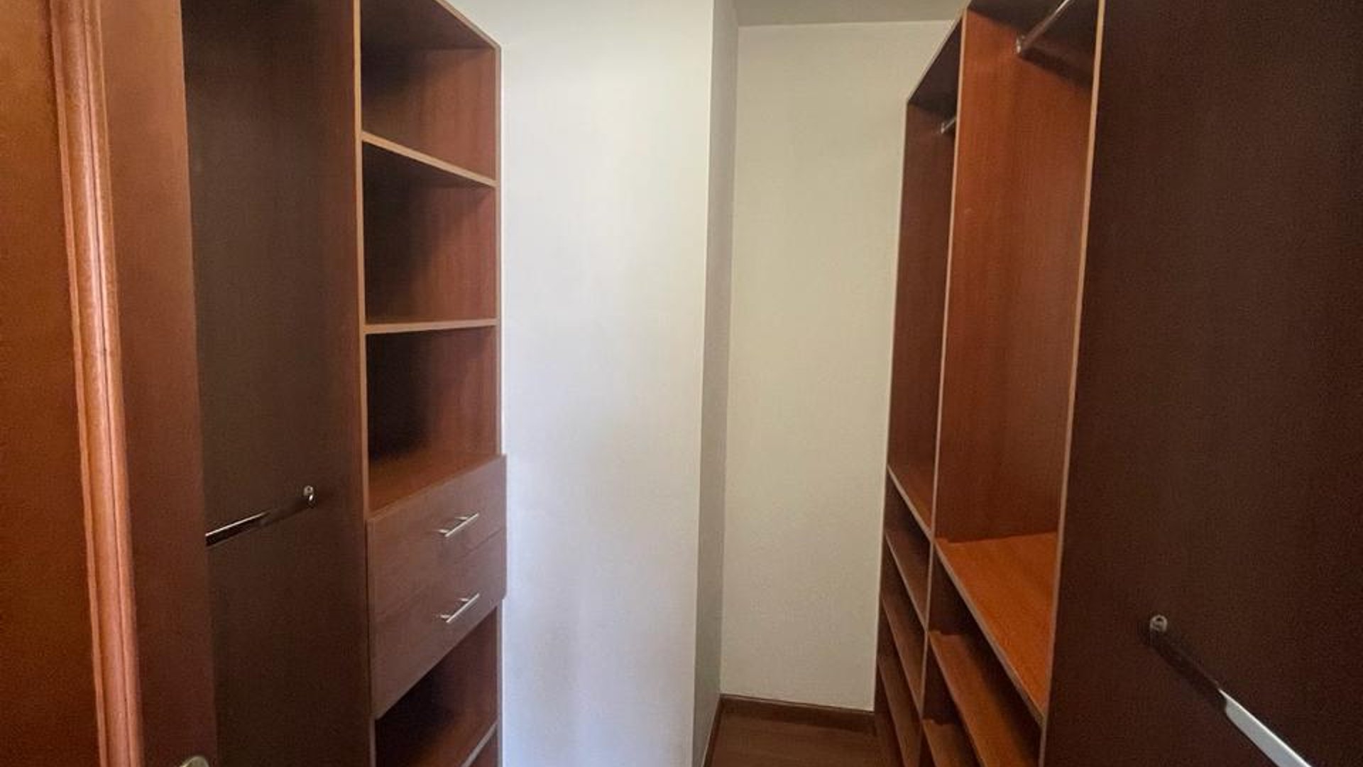 Apartamento en Alquiler Edificio Botticelli II, zona 15 VHII - Miniatura 15