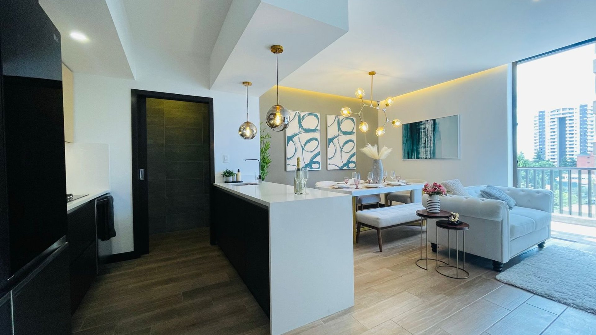 VENTA DE EXCLUSIVOS APARTAMENTOS - CASA IRAE, ZONA 15