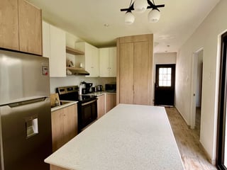 PRECIOSA CASA EN RENTA DENTRO CONDOMINIO EN SAN PEDRO LAS HUERTAS - 4