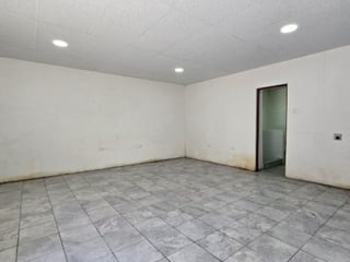 Casa en Venta Zona 11 Carabanchel Ideal para Inversión - 2